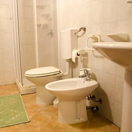 L'Aquila Villa Arbus Room photo