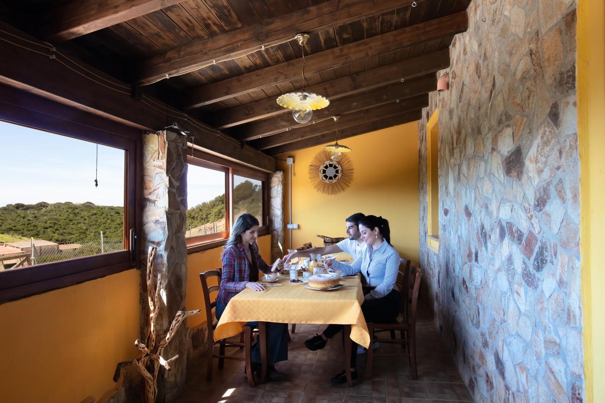 Agroturismo L'aquila Arbus